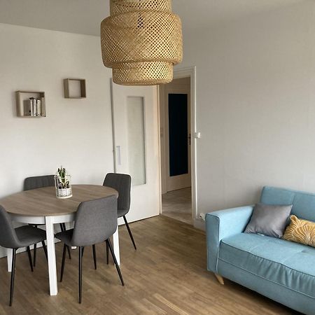Logement Cosy Au Coeur D'Oradour المظهر الخارجي الصورة