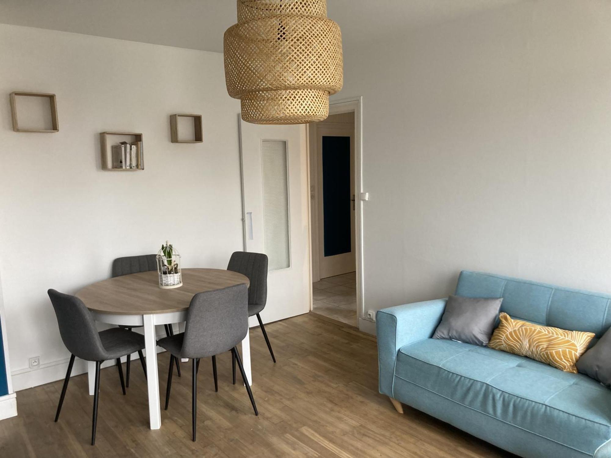 Logement Cosy Au Coeur D'Oradour المظهر الخارجي الصورة