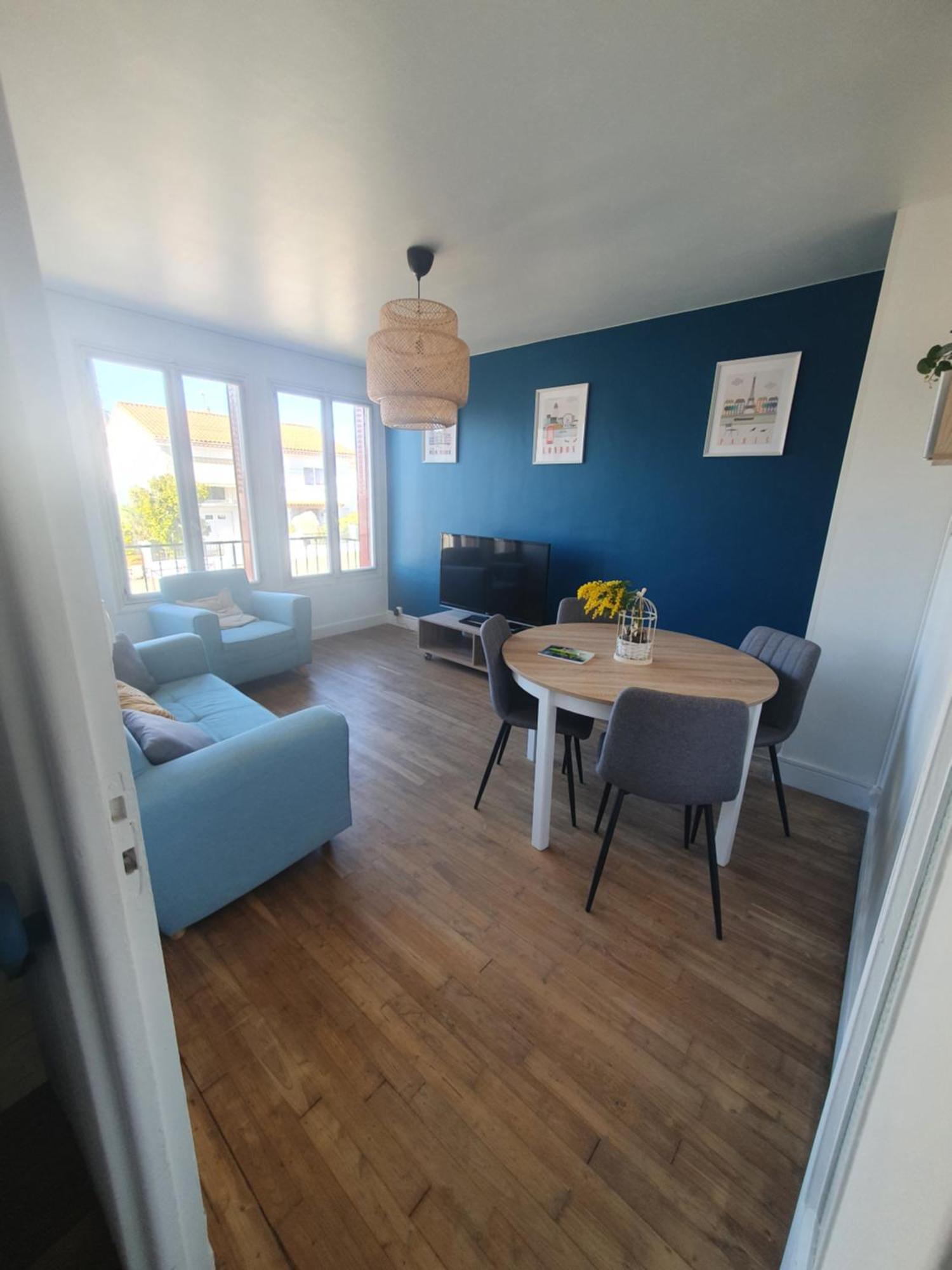 Logement Cosy Au Coeur D'Oradour المظهر الخارجي الصورة