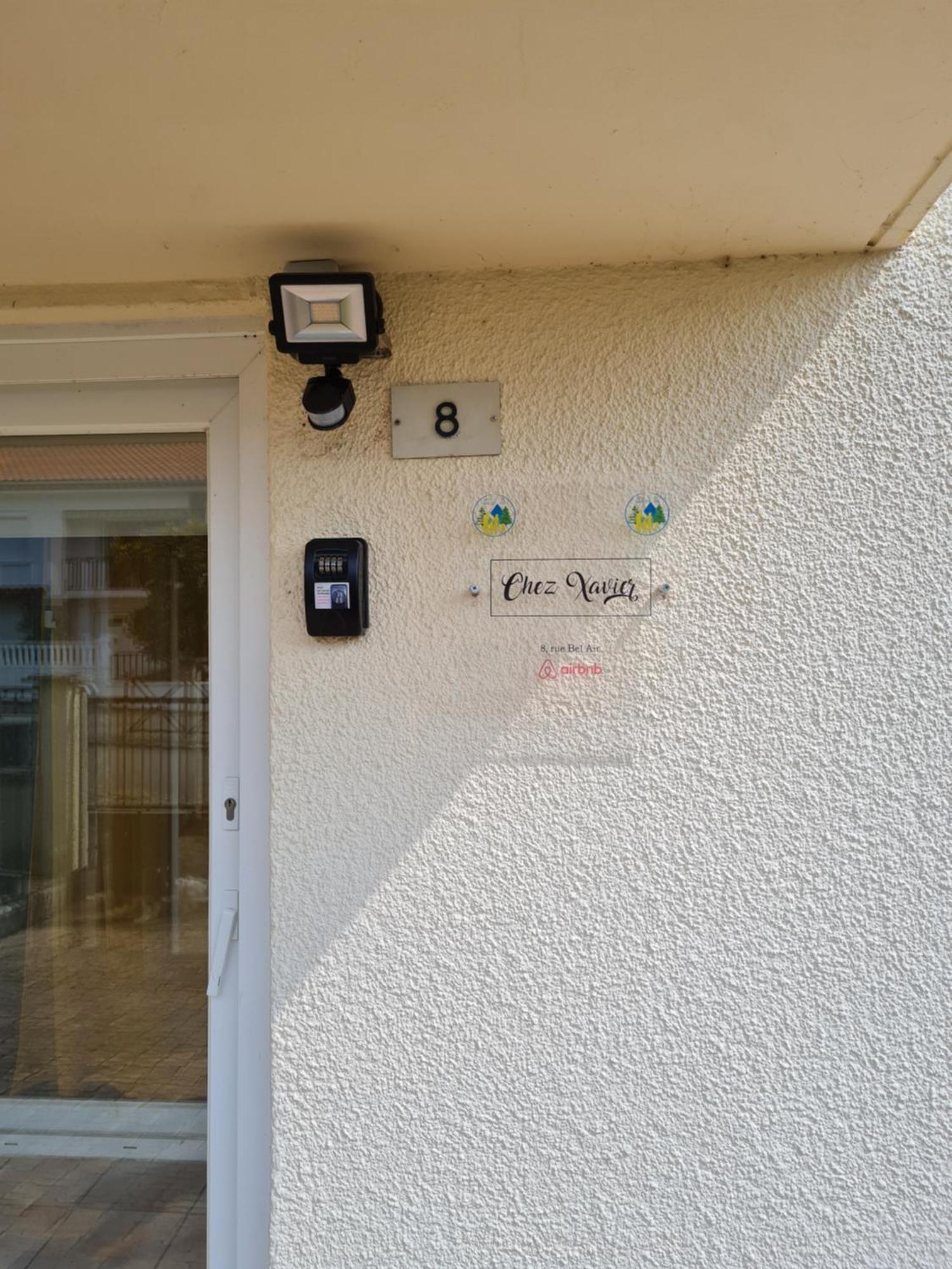 Logement Cosy Au Coeur D'Oradour المظهر الخارجي الصورة